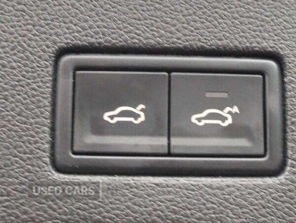 Used Volkswagen Touareg 2018 for sale - 77538912: Photo 16