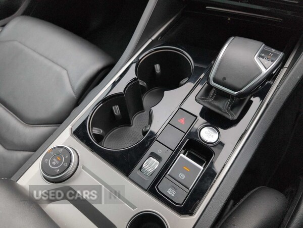 Used Volkswagen Touareg 2018 for sale - 77538912: Photo 31