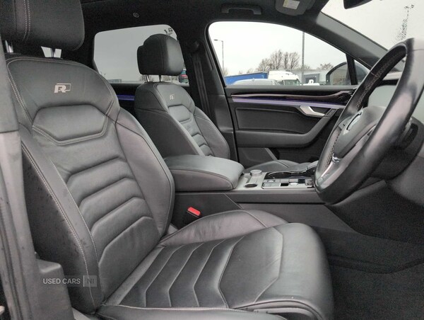 Used Volkswagen Touareg 2018 for sale - 77538912: Photo 35