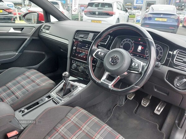 Used Volkswagen Golf 2019 for sale - 76284635: Photo 21