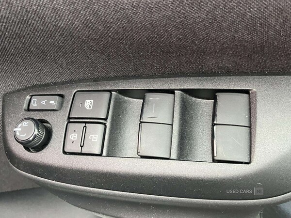 Used Toyota Yaris Cross 2023 for sale - 77840370: Photo 22