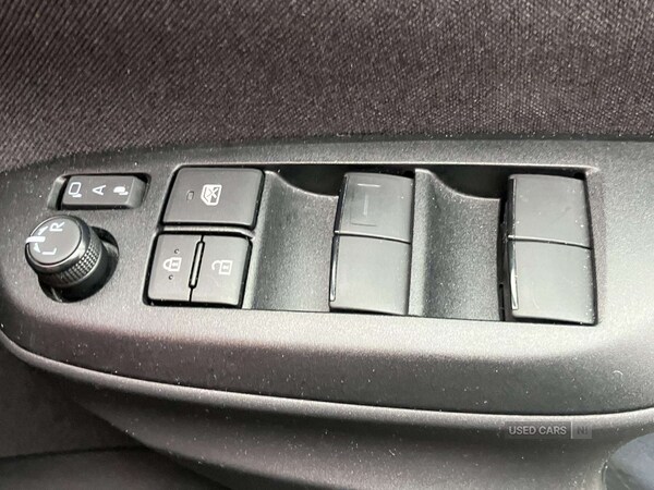 Used Toyota Yaris Cross 2023 for sale - 77840370: Photo 24