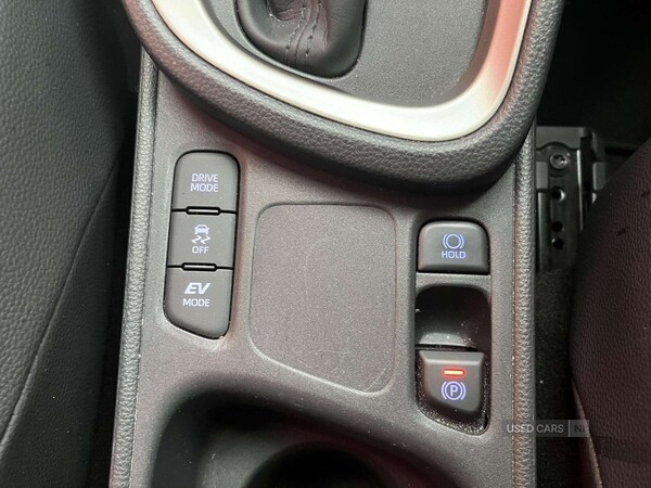 Used Toyota Yaris Cross 2023 for sale - 77840370: Photo 33