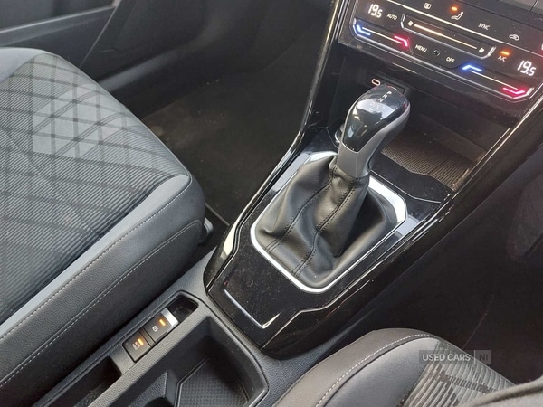 Used Volkswagen T-Roc 2023 for sale - 77231077: Photo 29