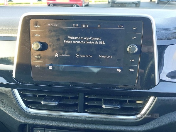 Used Volkswagen T-Roc 2023 for sale - 77231077: Photo 33