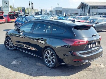 Used Ford Focus 2022 for sale - 75175417: Photo