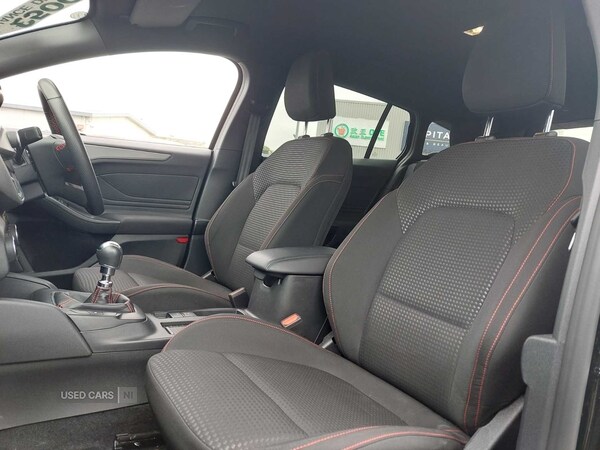 Used Ford Focus 2022 for sale - 75175417: Photo 8