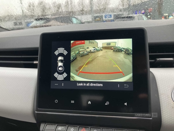 Used Renault Clio 2023 for sale - 77785206: Photo 12