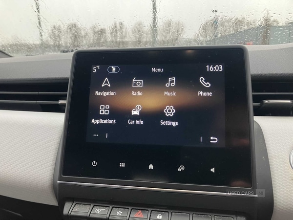 Used Renault Clio 2023 for sale - 77785206: Photo 17