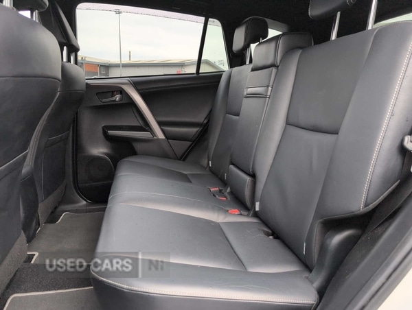 Used Toyota RAV4 2017 for sale - 78020741: Photo 10