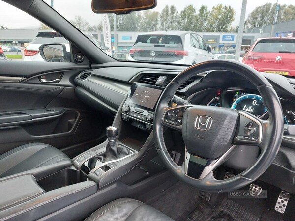 Used Honda Civic 2018 for sale - 76285101: Photo 18