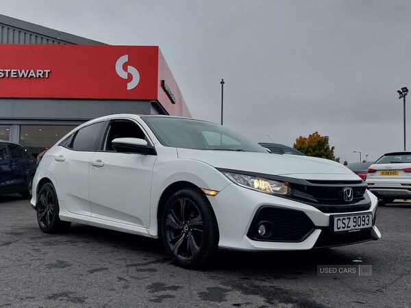 Used Honda Civic 2018 for sale - 76285101: Photo 30