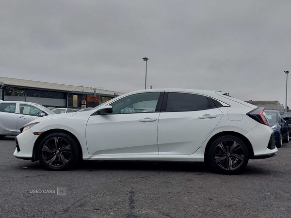 Used Honda Civic 2018 for sale - 76285101: Photo 35