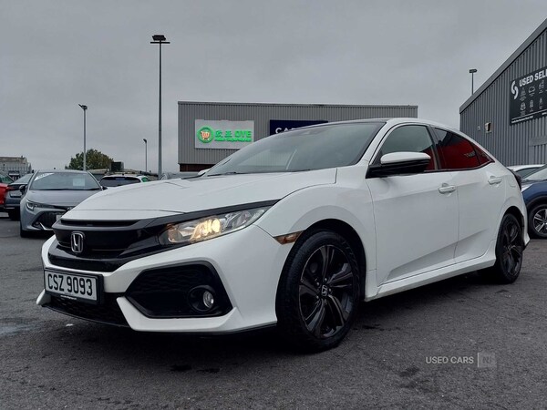 Used Honda Civic 2018 for sale - 76285101: Photo 36