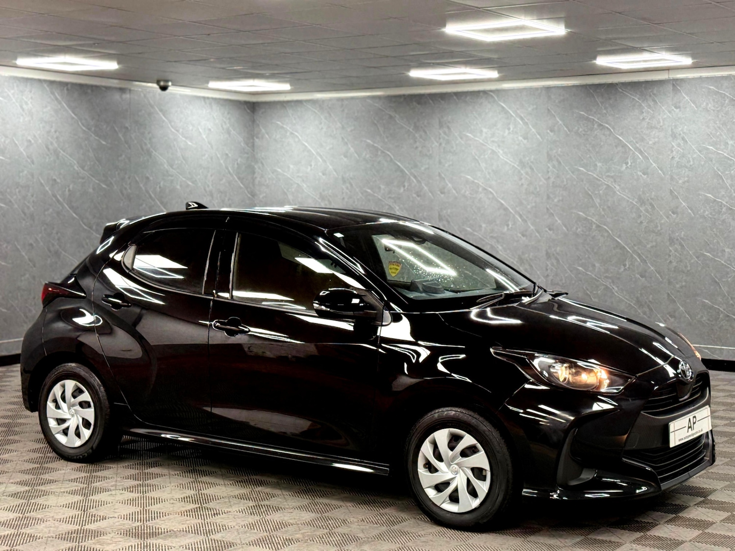 Used Toyota Yaris 2025 for sale - 76947142: Photo 29