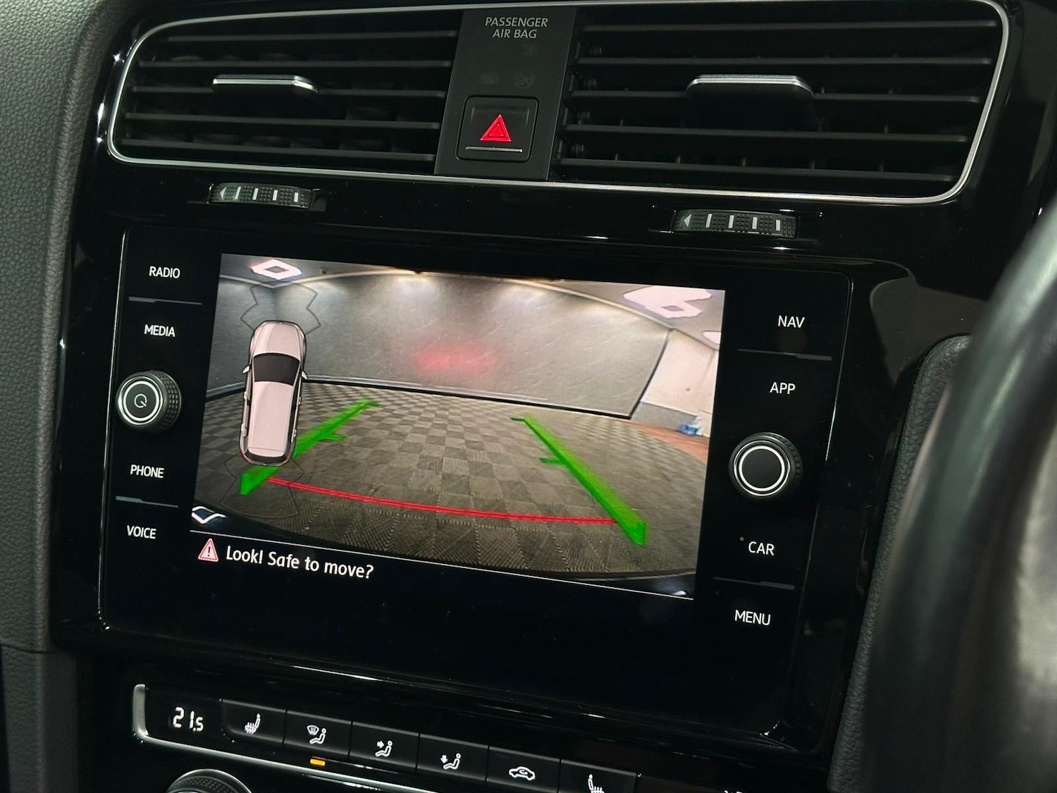 Used Volkswagen Golf 2018 for sale - 76557768: Photo 11