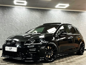 Used Volkswagen Golf 2018 for sale - 76557768: Photo