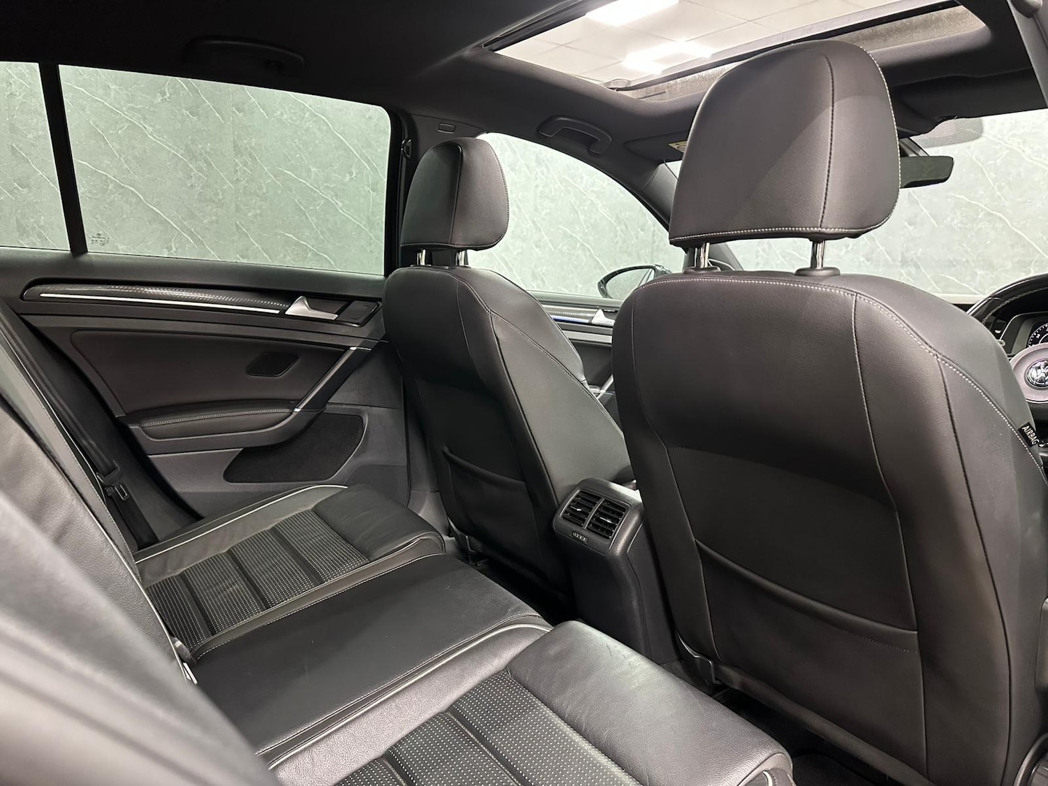 Used Volkswagen Golf 2018 for sale - 76557768: Photo 56