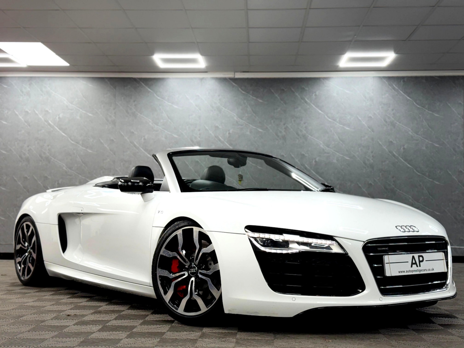 Used Audi R8 2015 for sale - 76893072: Photo 13