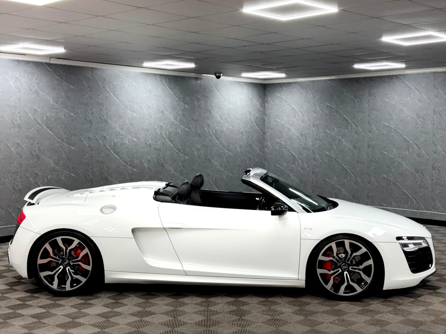 Used Audi R8 2015 for sale - 76893072: Photo 16