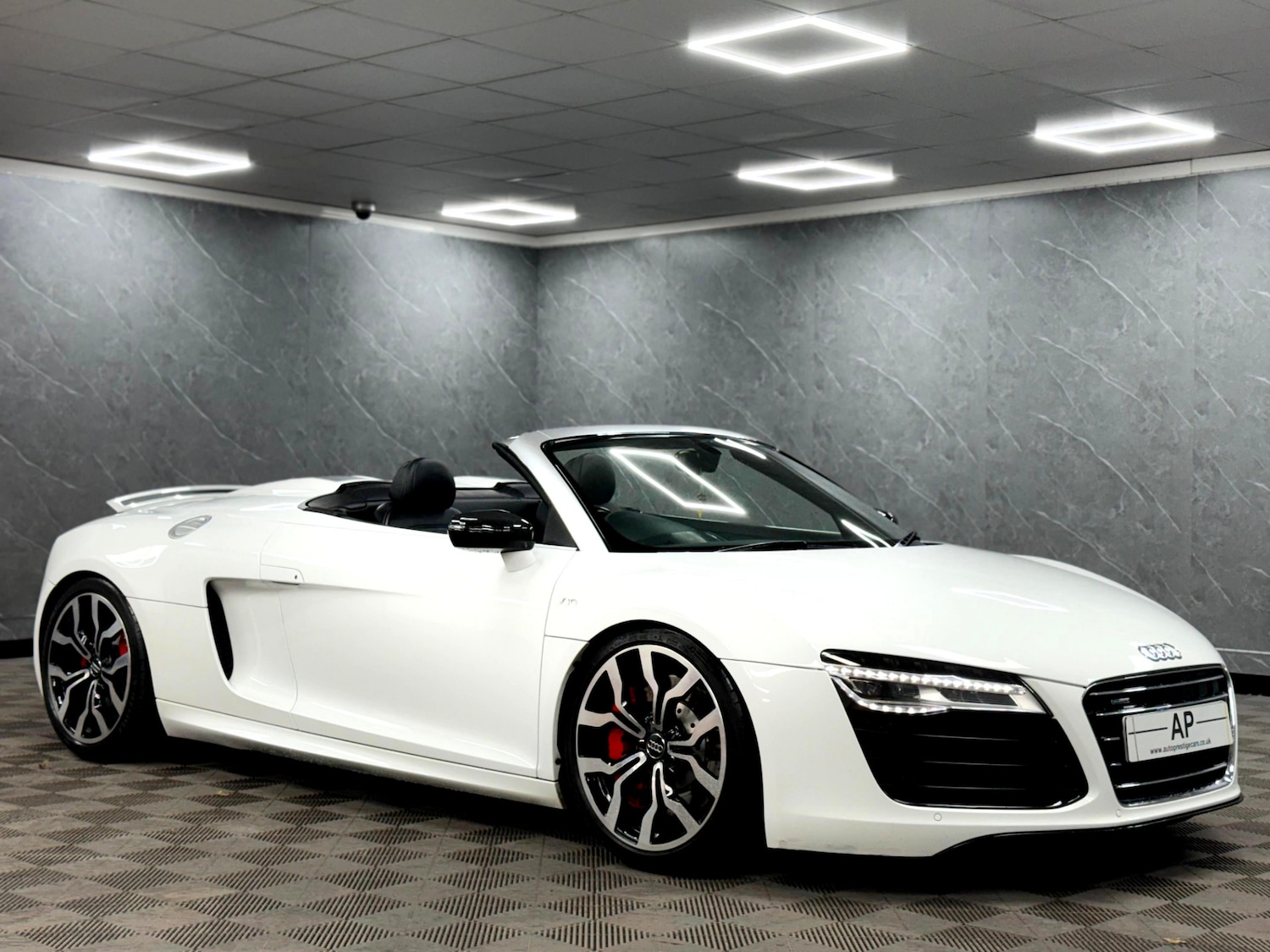 Used Audi R8 2015 for sale - 76893072: Photo 20