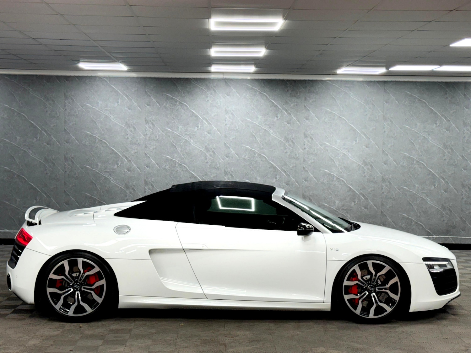 Used Audi R8 2015 for sale - 76893072: Photo 23