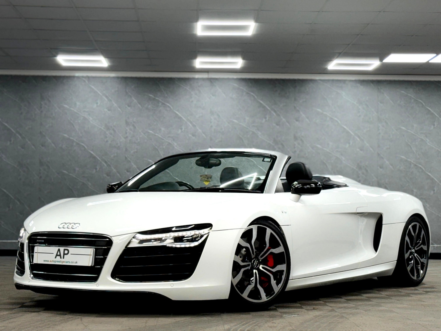 Used Audi R8 2015 for sale - 76893072: Photo 4