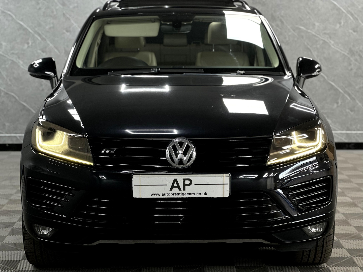 Used Volkswagen Touareg 2016 for sale - 77235986: Photo 13