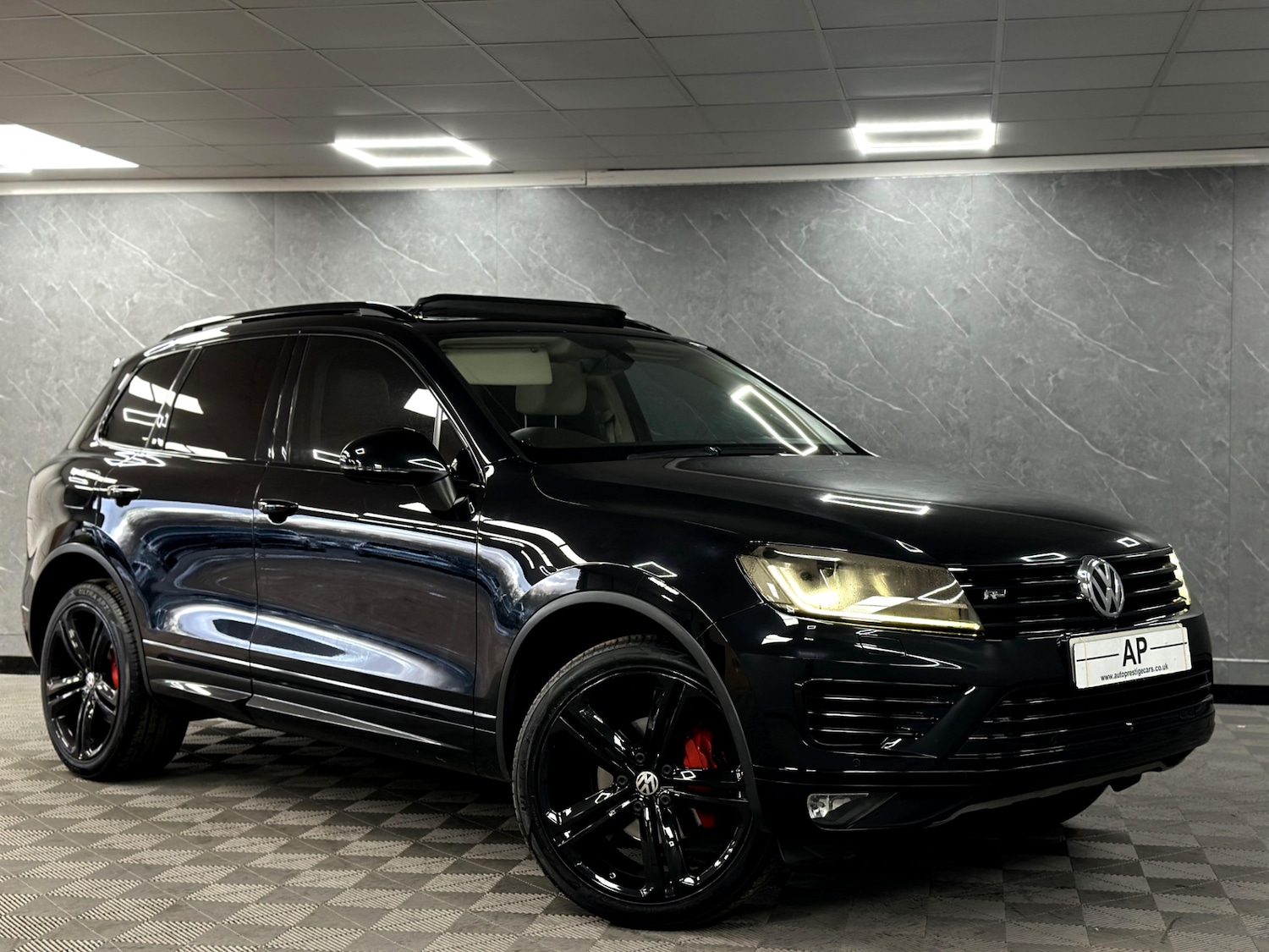 Used Volkswagen Touareg 2016 for sale - 77235986: Photo 8