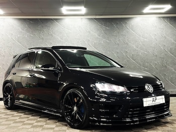 Used Volkswagen Golf 2016 for sale - 79060599: Photo