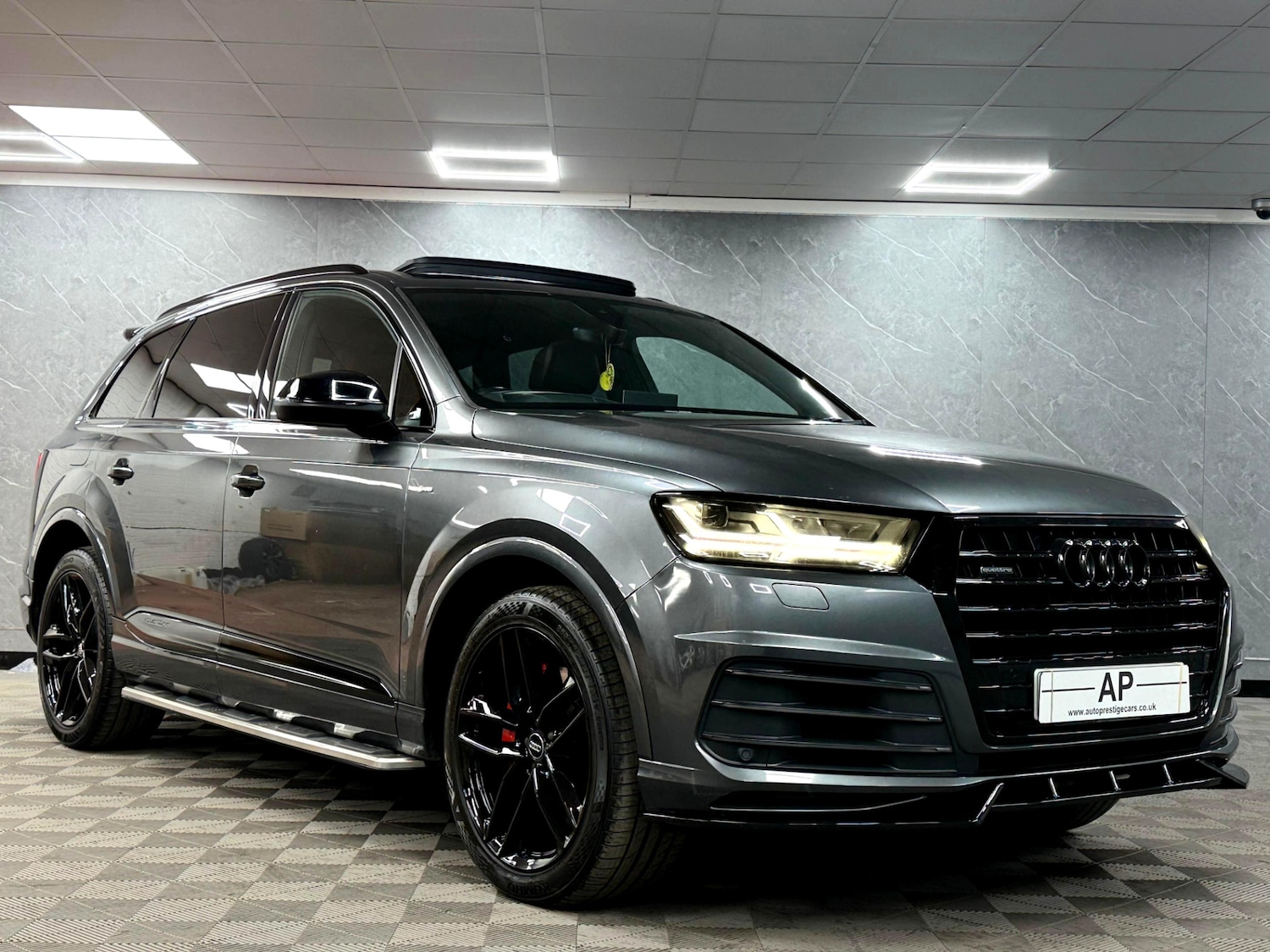 Used Audi Q7 2015 for sale - 77086686: Photo 11