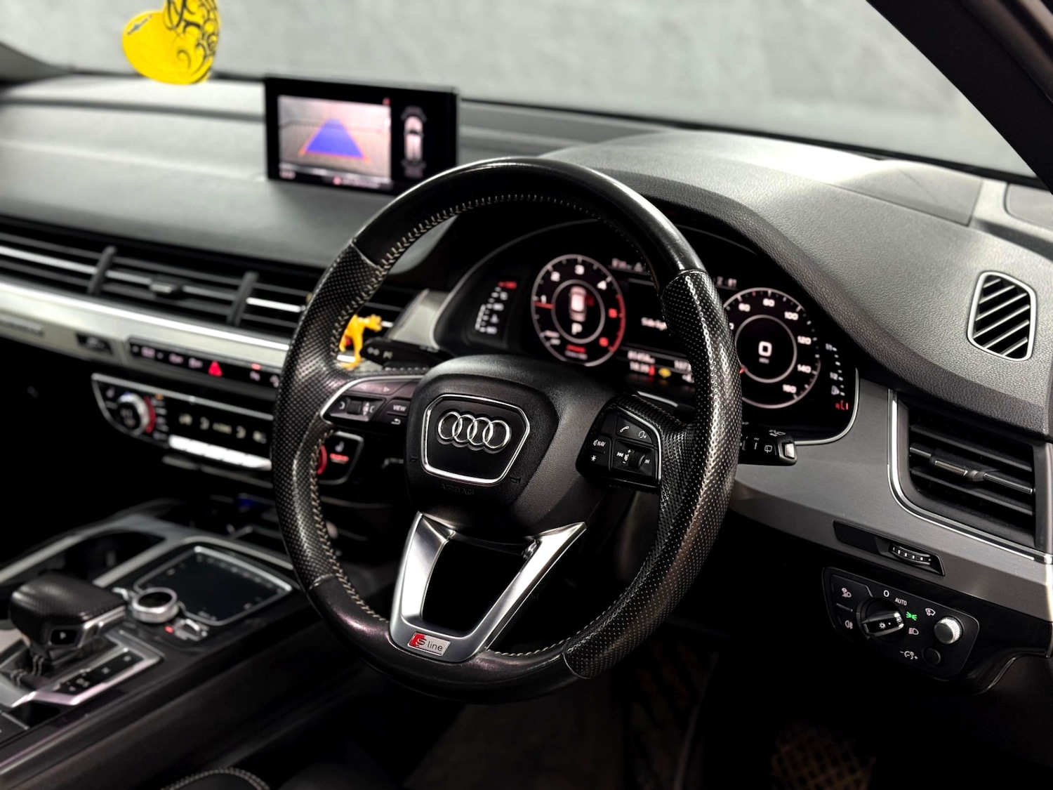 Used Audi Q7 2015 for sale - 77086686: Photo 14