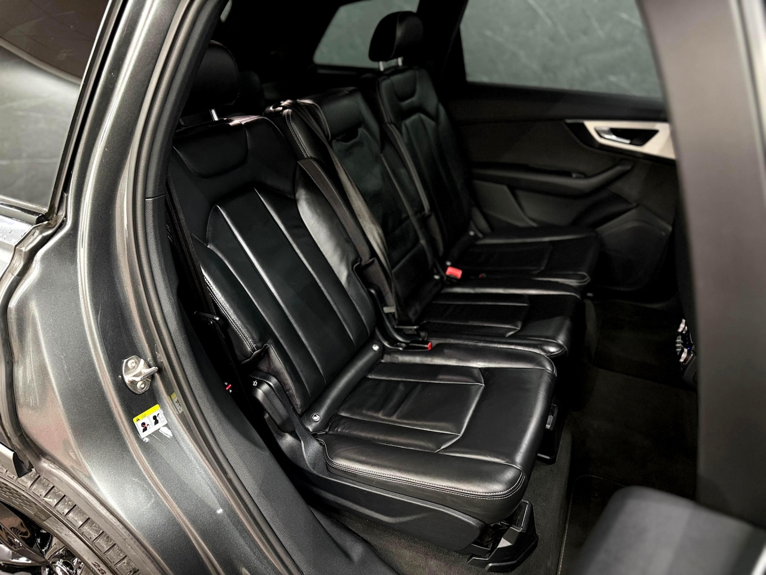 Used Audi Q7 2015 for sale - 77086686: Photo 17