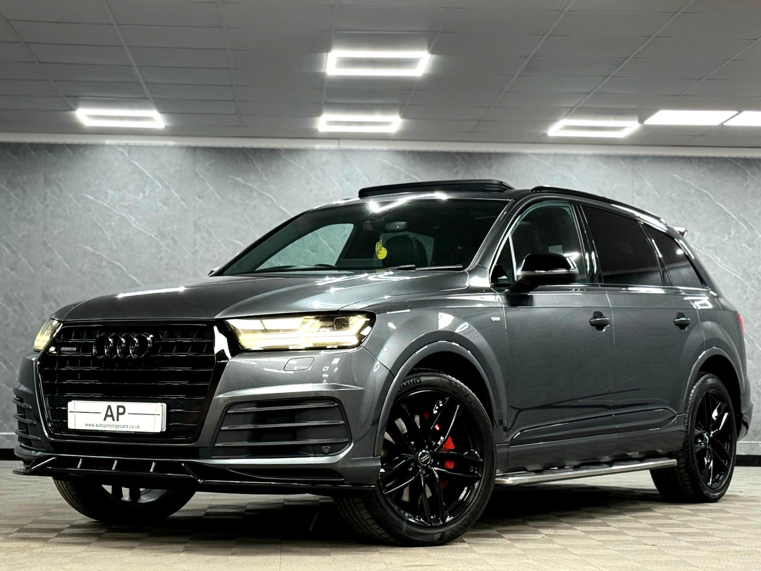 Used Audi Q7 2015 for sale - 77086686: Photo 4