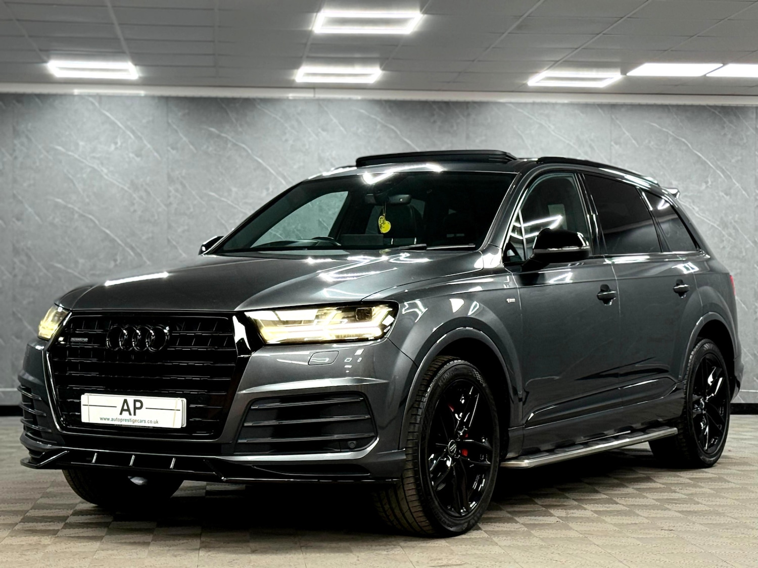 Used Audi Q7 2015 for sale - 77086686: Photo 5