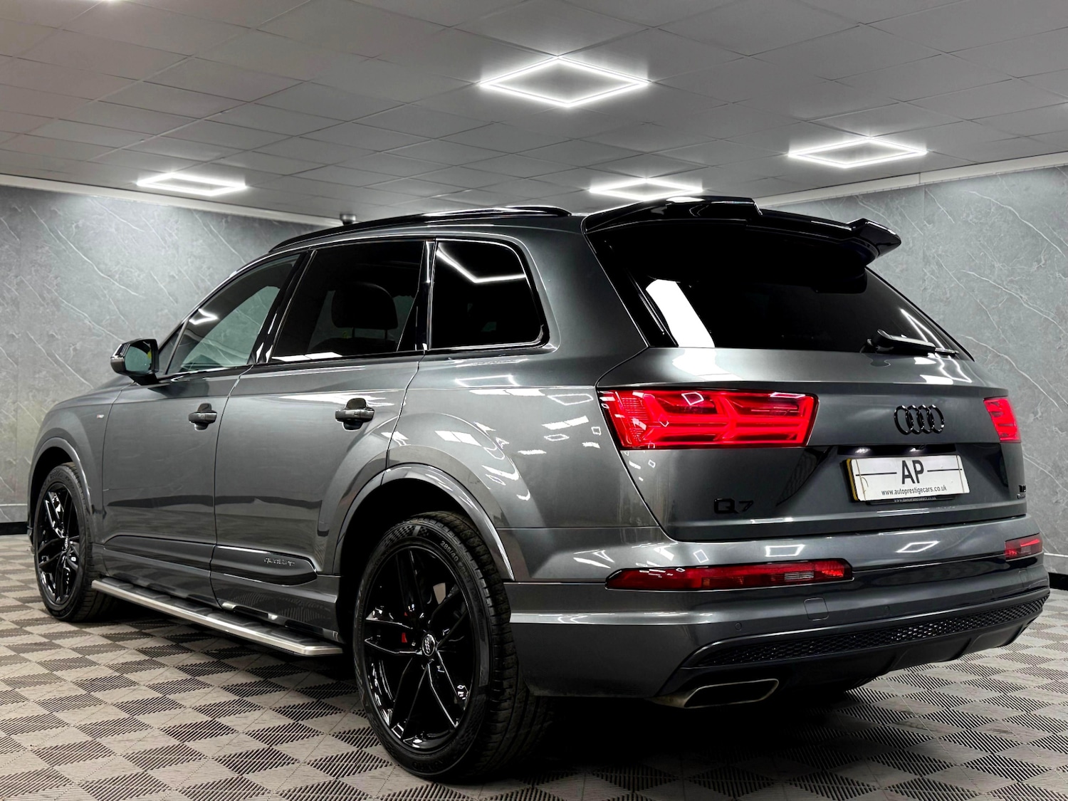 Used Audi Q7 2015 for sale - 77086686: Photo 9