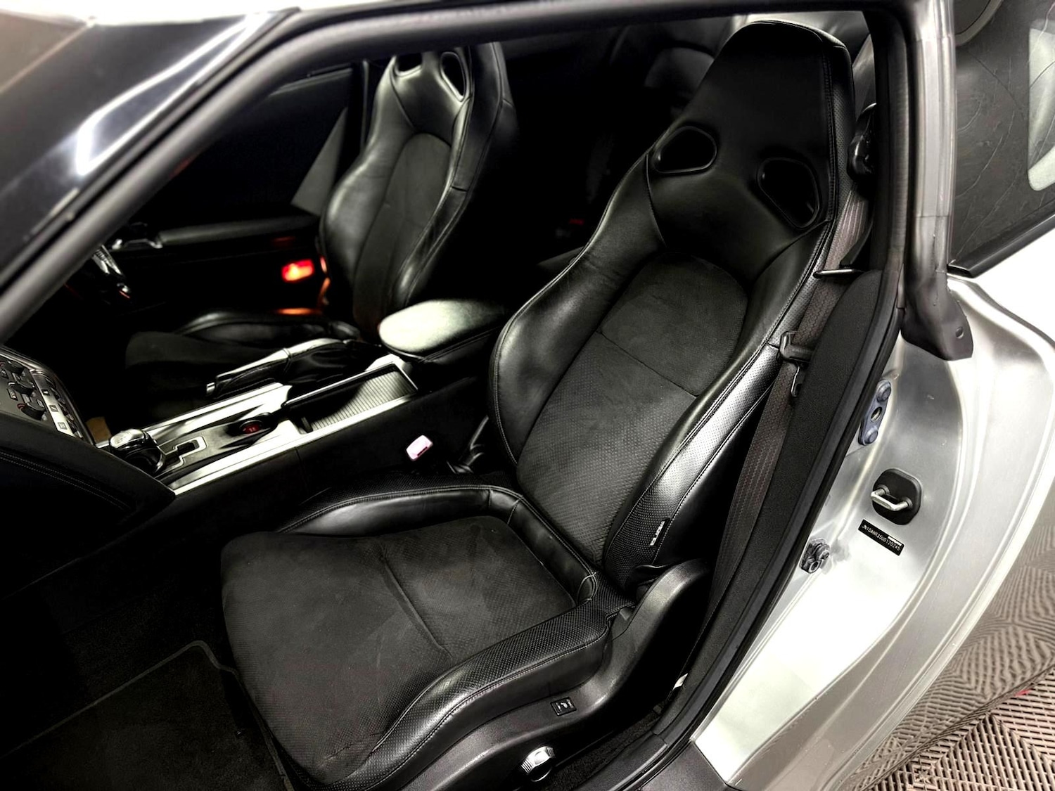 Used Nissan GT-R 2010 for sale - 77484010: Photo 13