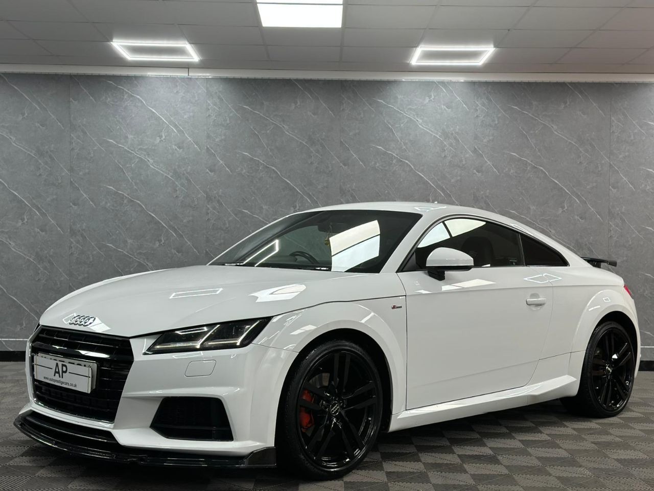 Used Audi TT 2017 for sale - 76748483: Photo 15