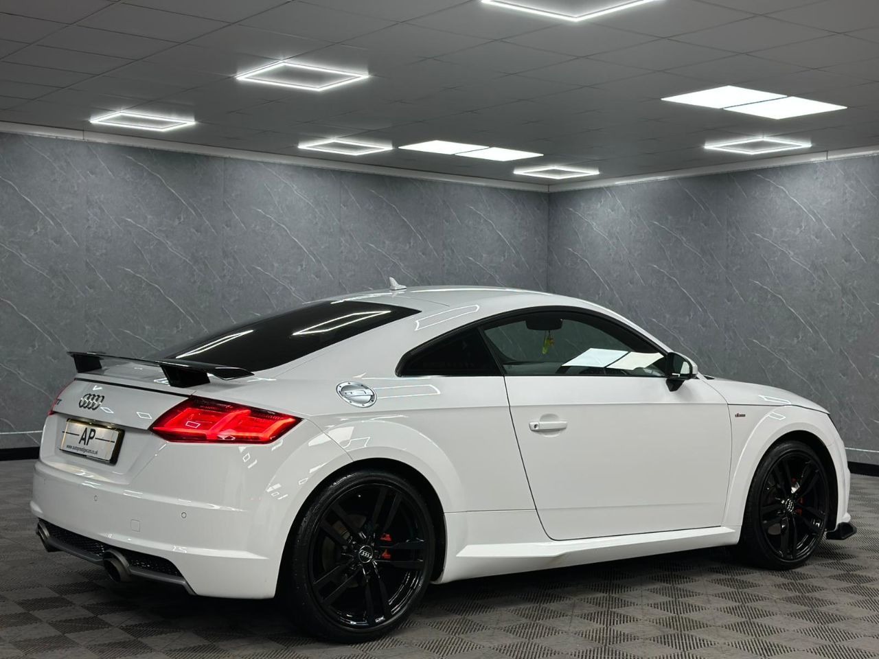 Used Audi TT 2017 for sale - 76748483: Photo 20