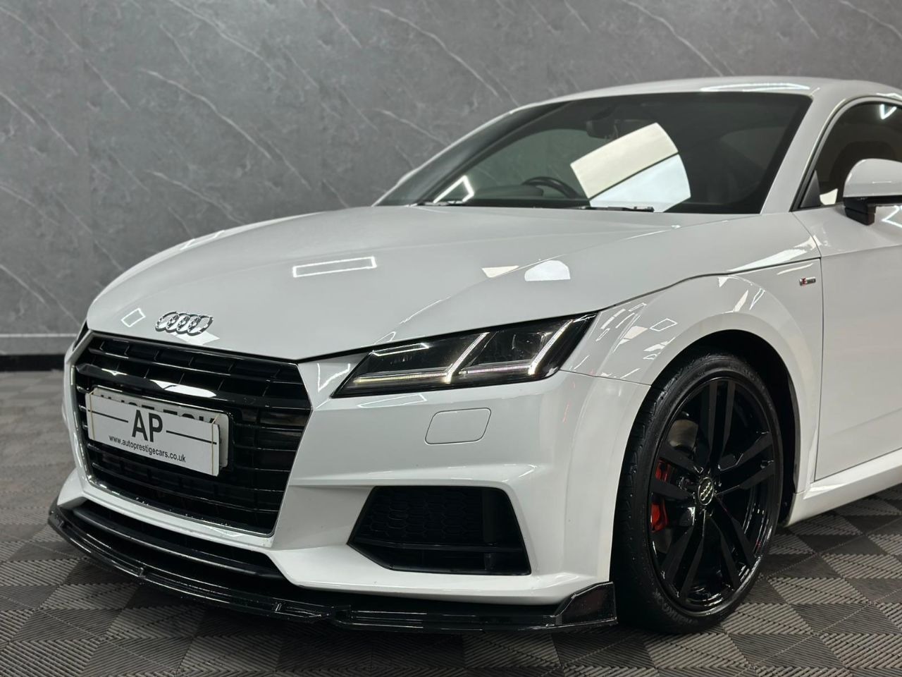 Used Audi TT 2017 for sale - 76748483: Photo 5