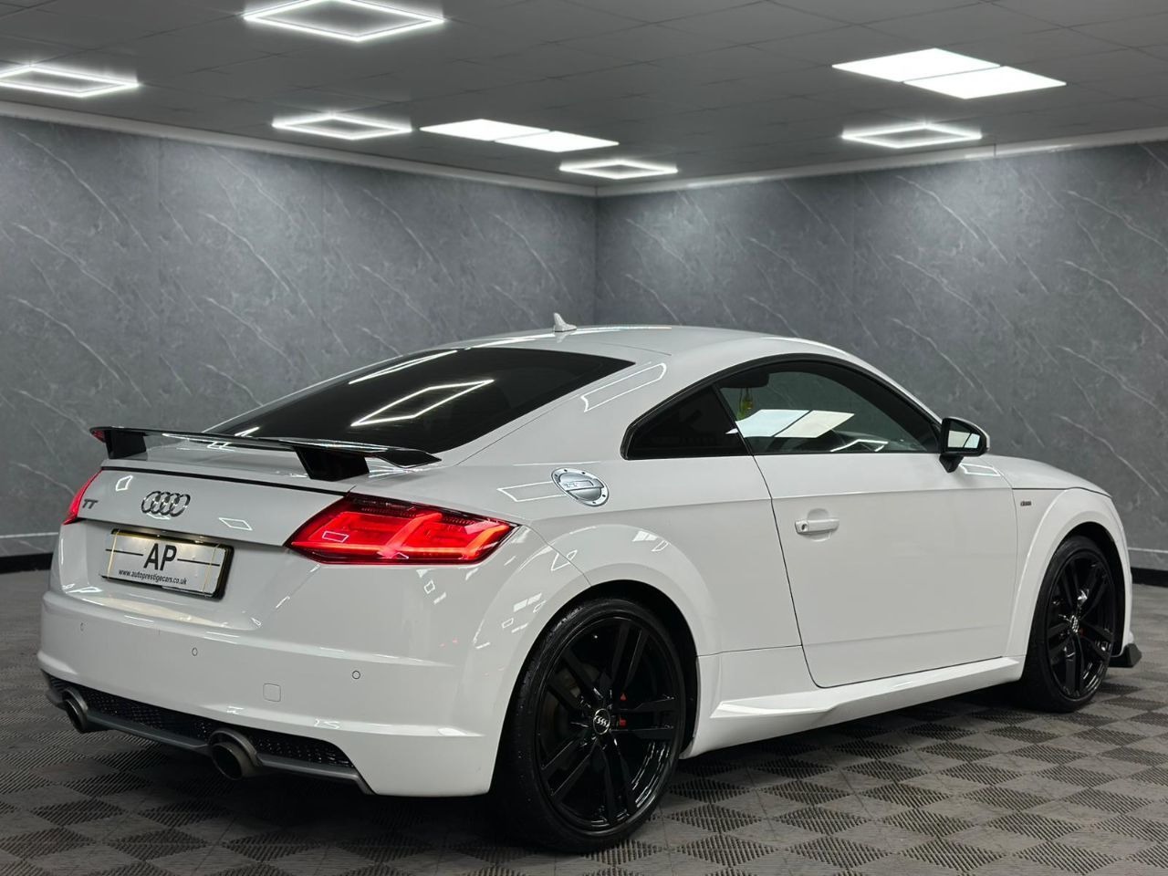 Used Audi TT 2017 for sale - 76748483: Photo 7