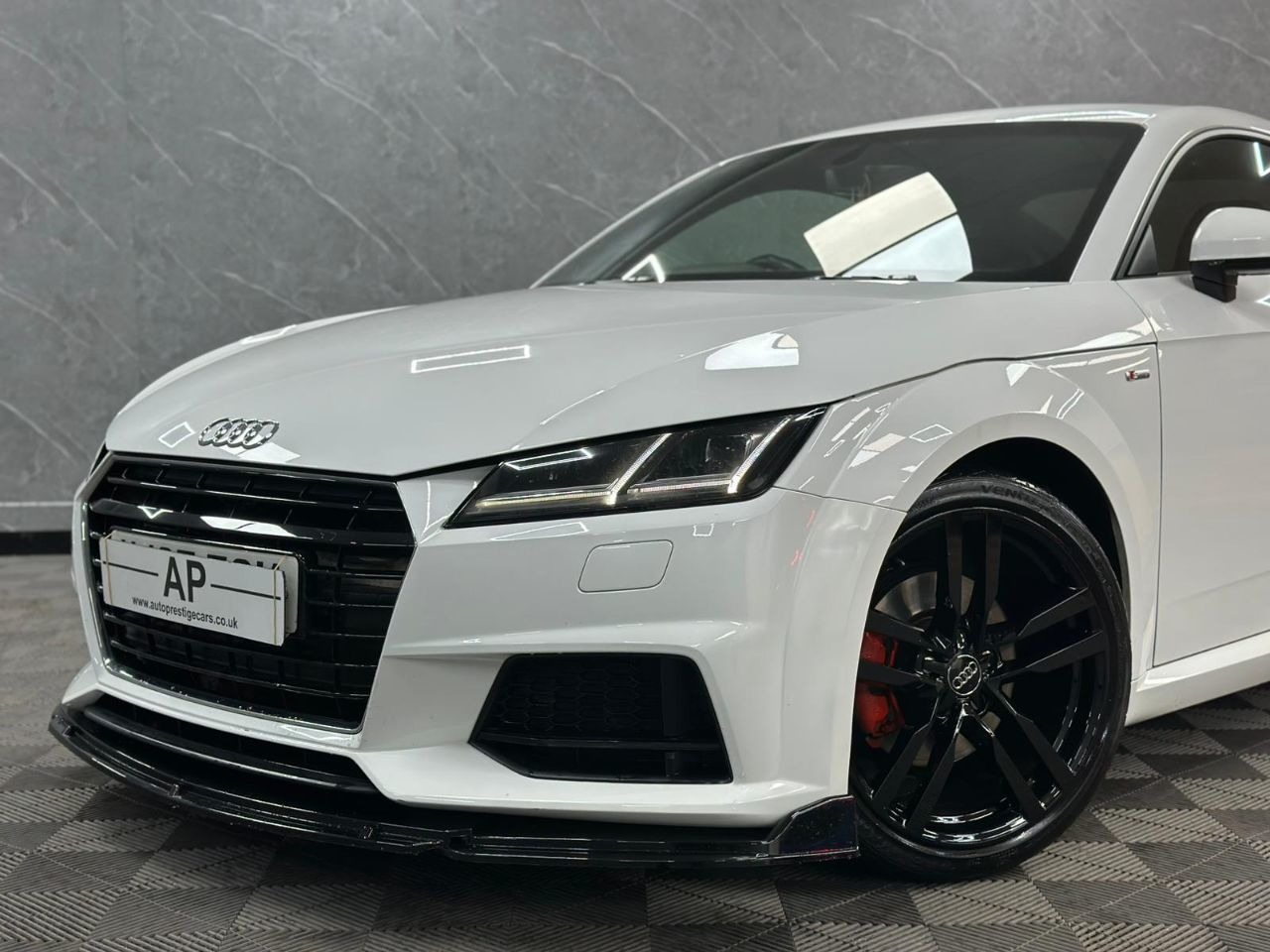 Used Audi TT 2017 for sale - 76748483: Photo 8