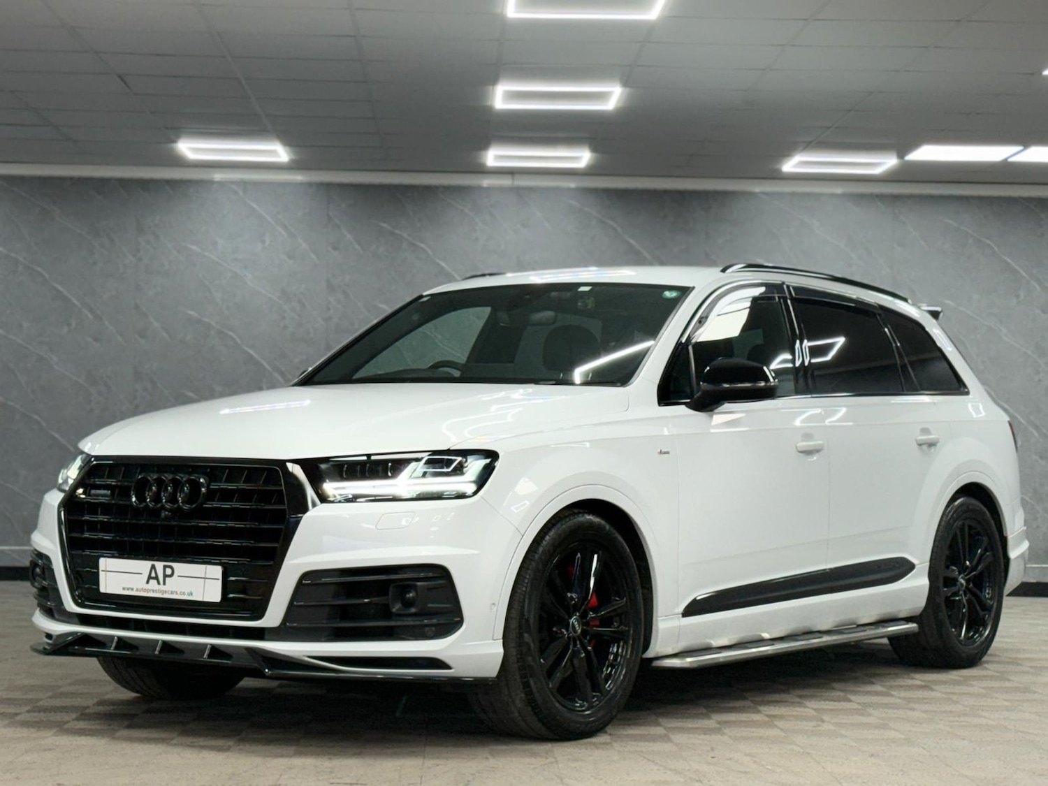Used Audi Q7 2017 for sale - 77611377: Photo 23