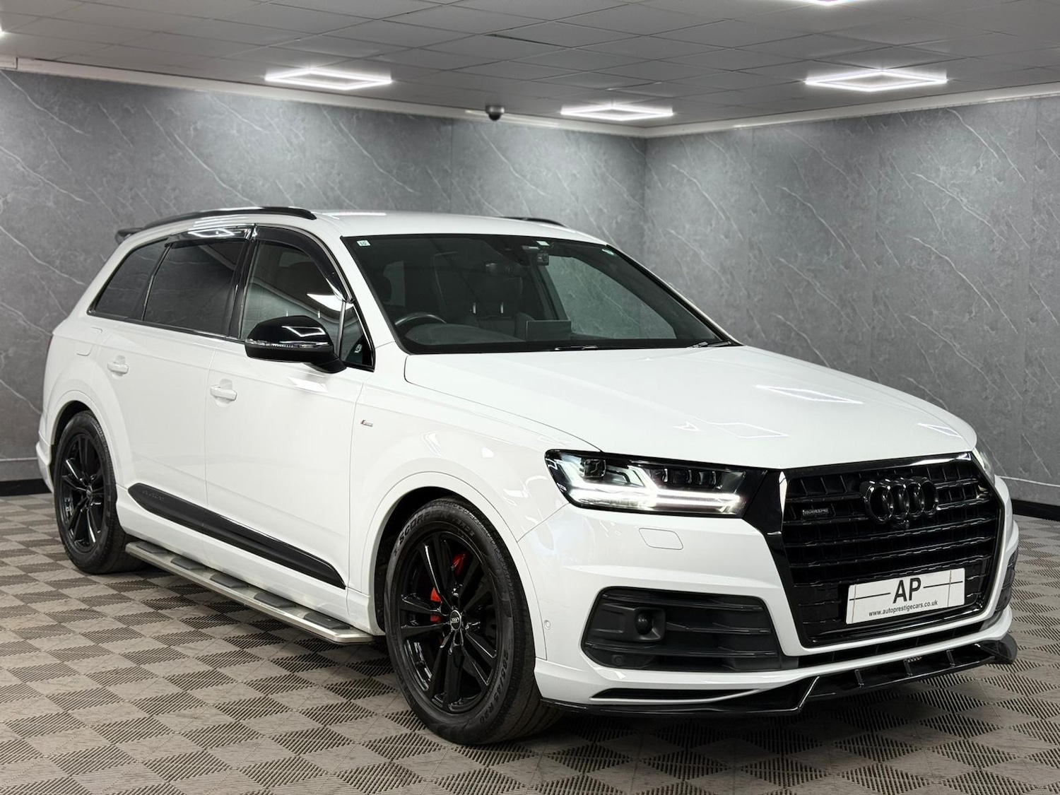 Used Audi Q7 2017 for sale - 77611377: Photo 30