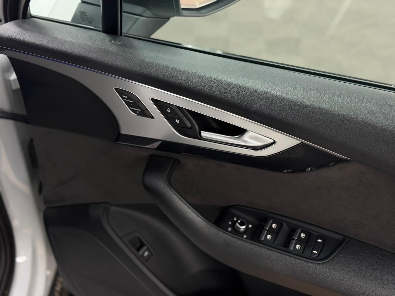 Used Audi Q7 2017 for sale - 77611377: Photo 33