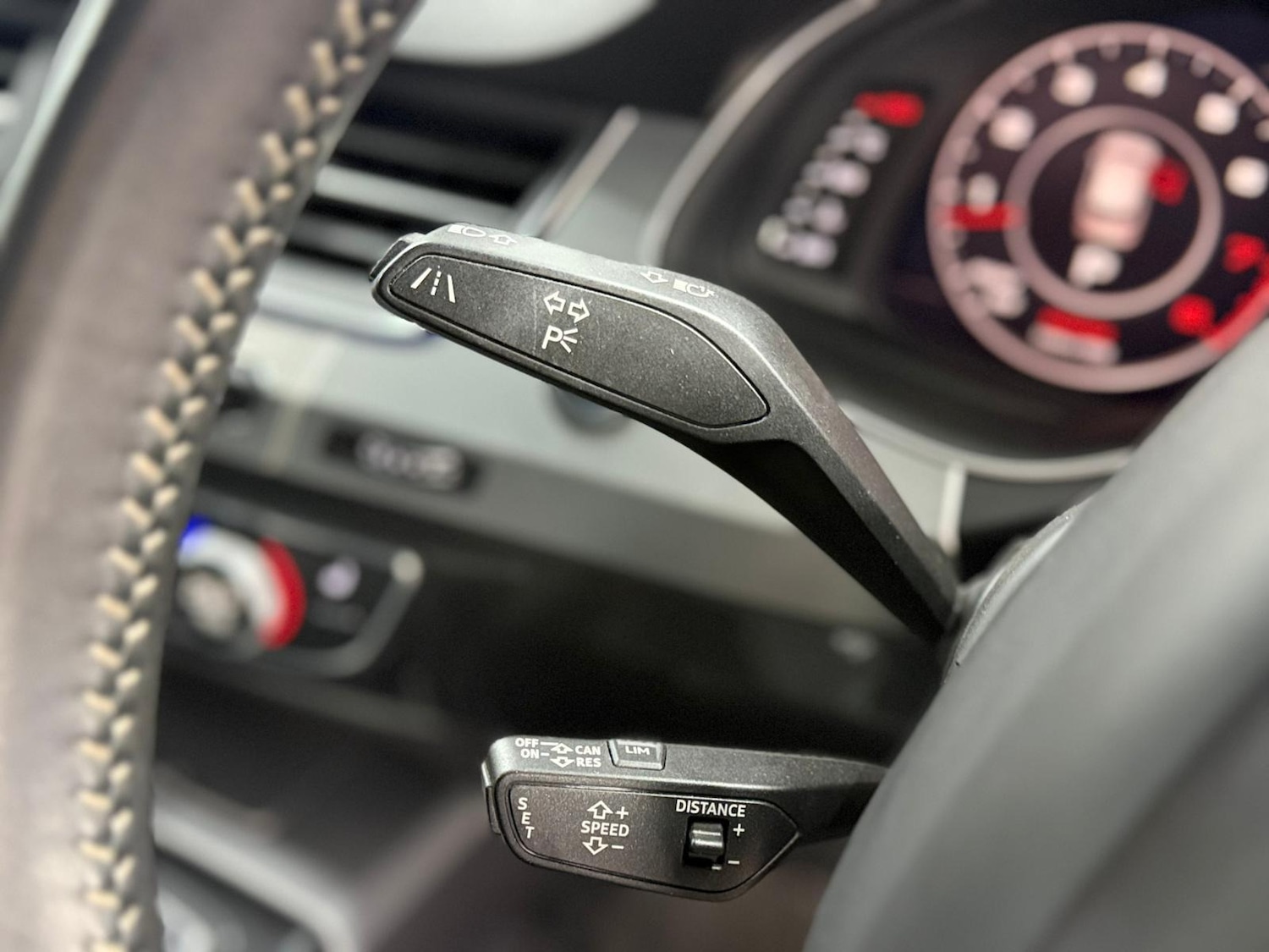 Used Audi Q7 2017 for sale - 77611377: Photo 36