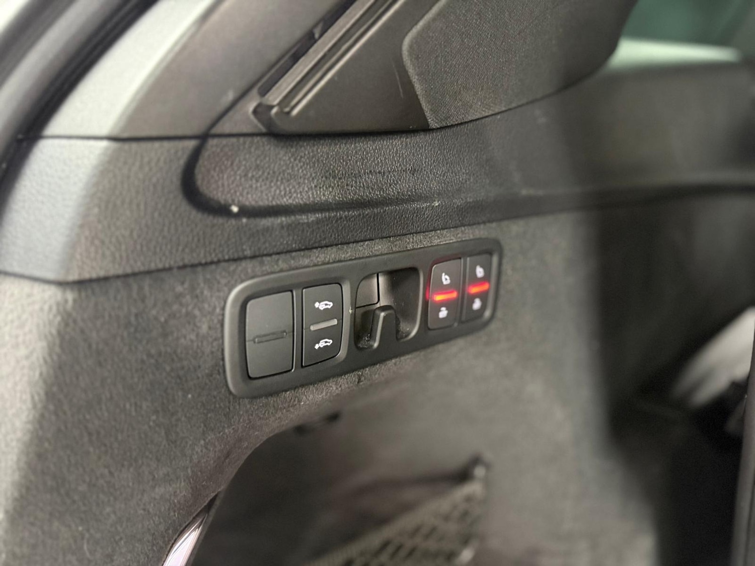 Used Audi Q7 2017 for sale - 77611377: Photo 43