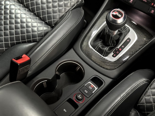 Used Audi RS Q3 2015 for sale - 76265313: Photo 24