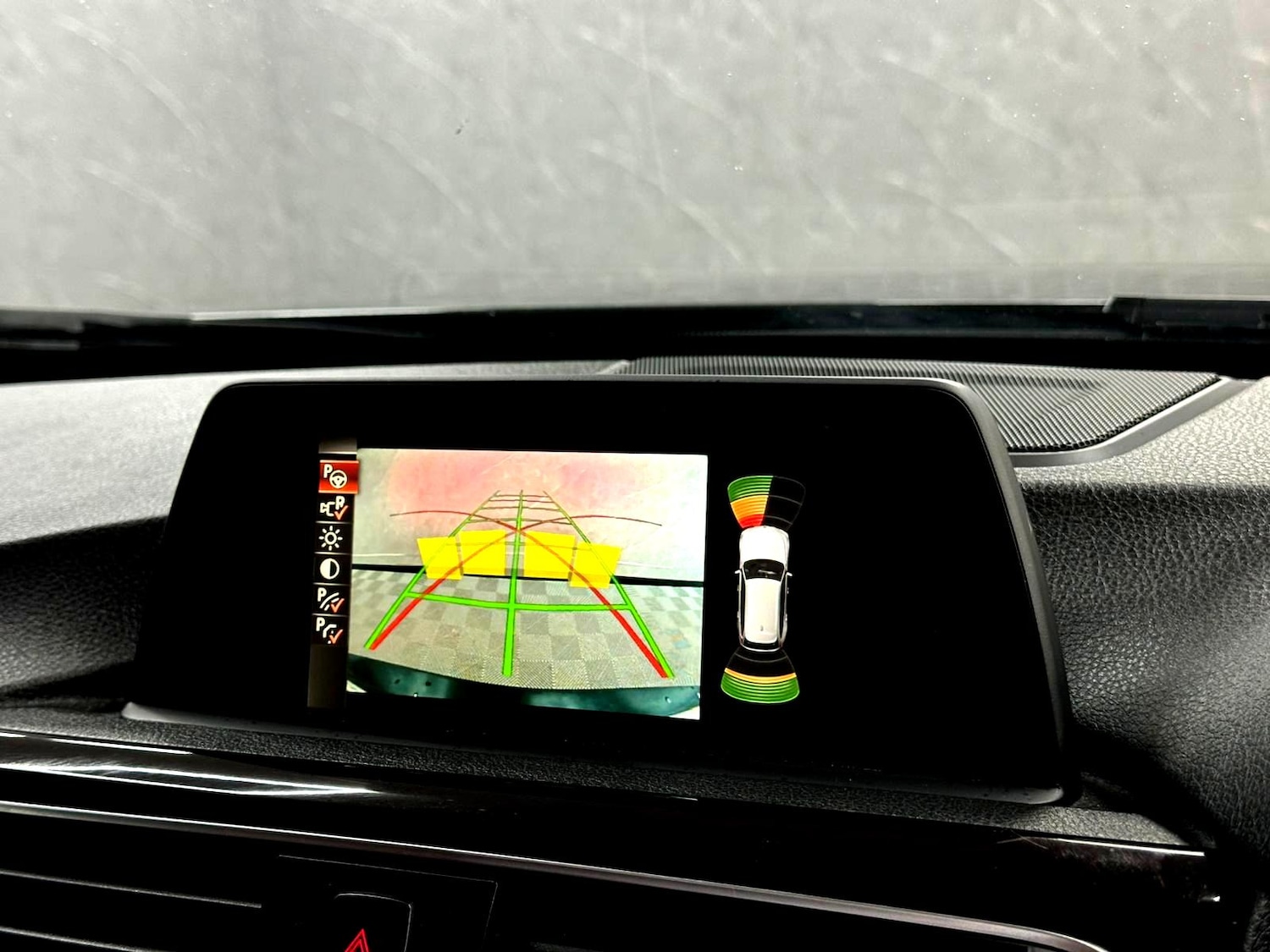 Used BMW 3 Series 2015 for sale - 78135121: Photo 24