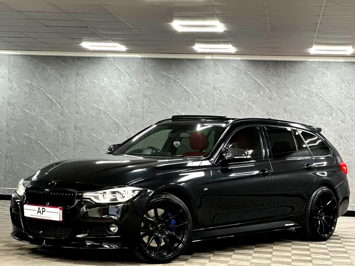 Used BMW 3 Series 2015 for sale - 78135121: Photo 3